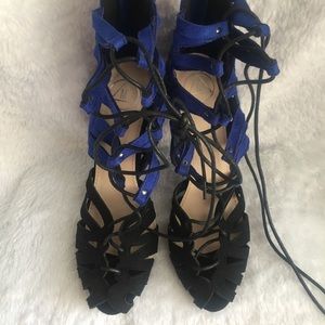 MISSGUIDED Closed Toe Sandals